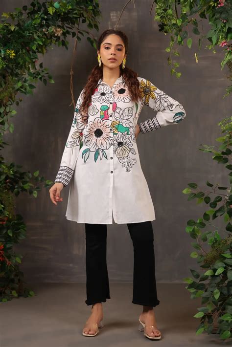 Floral Printed Top With Full Embellish – SHRIEES FASSHIONS