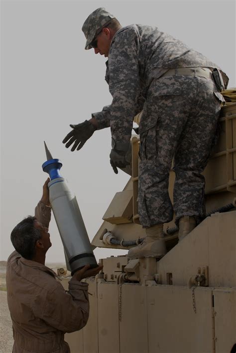Iraqi Army Soldiers prepare to field M1A1 main battle tank | Article ...