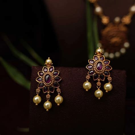 Stunning Antique Necklace for Women Starting @ ₹1,650