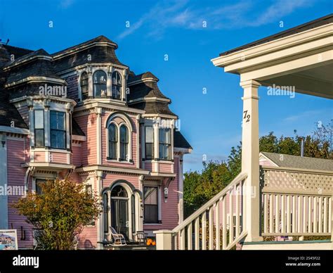 Colorful buildings in the old historic town of Lunenburg, Nova Scotia ...