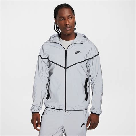 Reflective Nike Tech. Nike.com