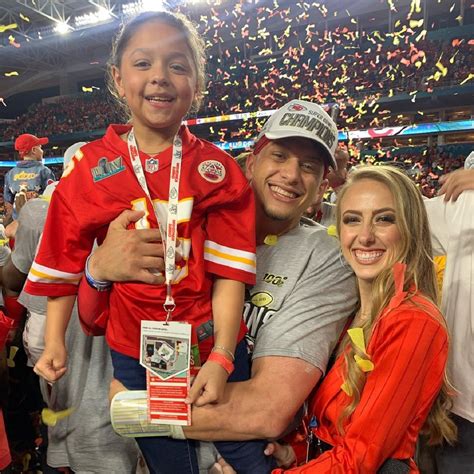 Mia Randall Bio | Patrick Mahomes' sister, Net Worth (2022)