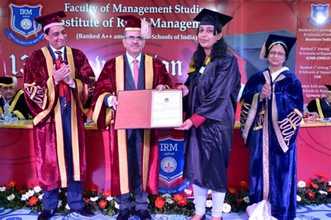 PGDM / MBA course scholarships | FMS-IRM