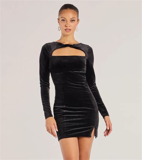 Black Velvet Dresses For Women & Windsor