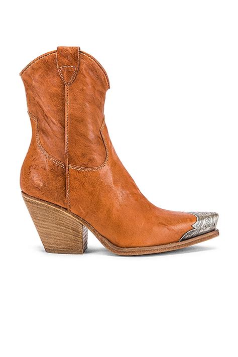 Free People Brayden Western Boot in Tan | REVOLVE