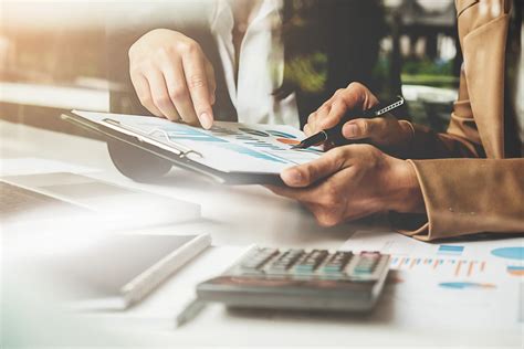 MBA vs Masters in Accounting: Key Differences & Career Paths