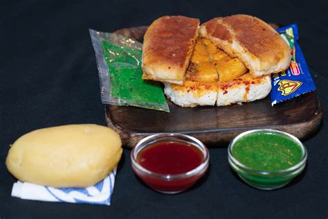 Delicious Butter Vada pav - Jay Bhavani Gungahlin