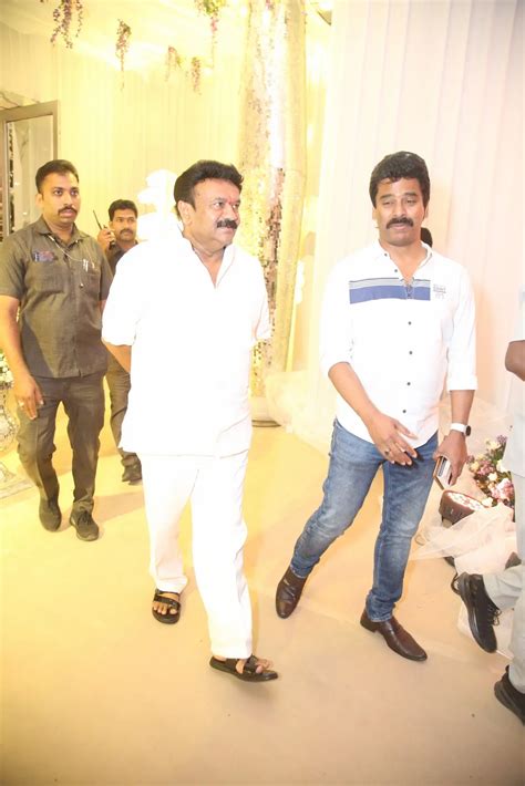 Sharwanand : శర్వానంద్ రిసెప్షన్‌లో టాలీవుడ్ సెలబ్రిటీస్ సందడి ...
