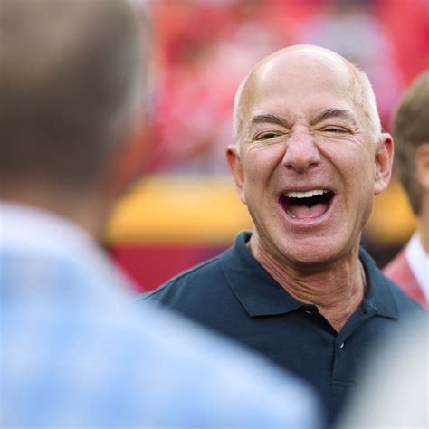 Jeff Bezos Bio Affair Divorce Net Worth Ethnicity