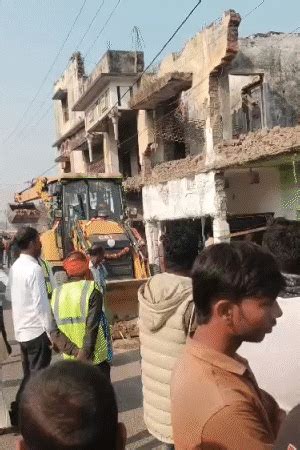 Operation Bulldozer enters 5th day in Begusarai Active encroachment ...