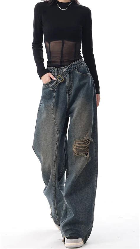 Off Beat Distressed Blue Baggy Jeans – True Weaver