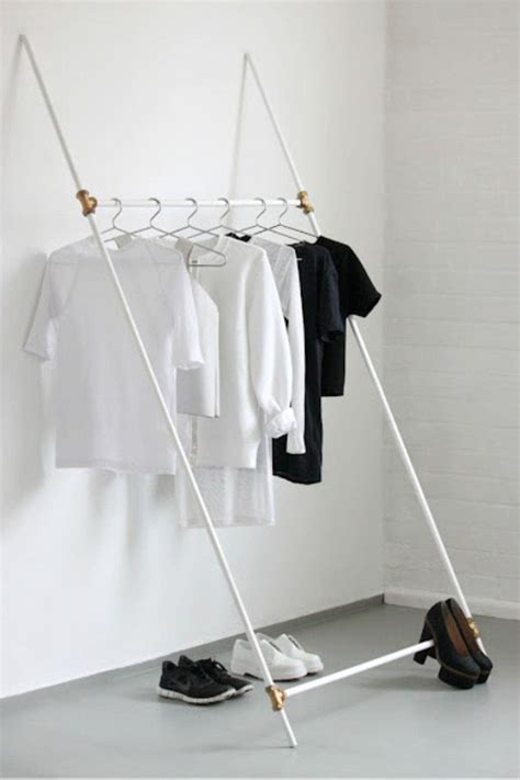 Making a Clothes Rack Out of Pipe 的图像结果