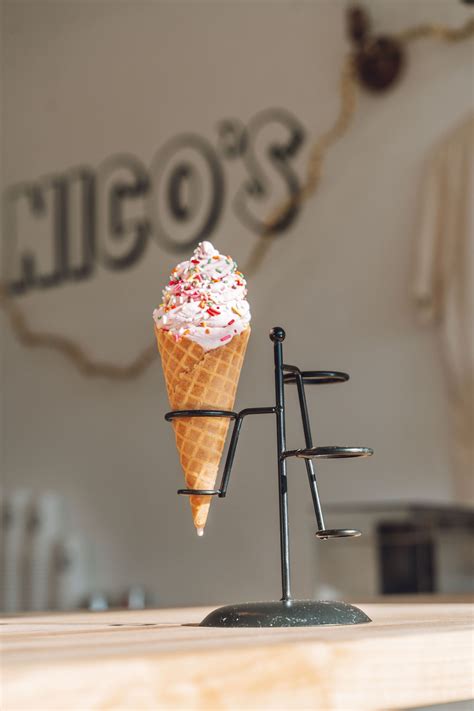 Nico's Ice Cream - Amarocreative
