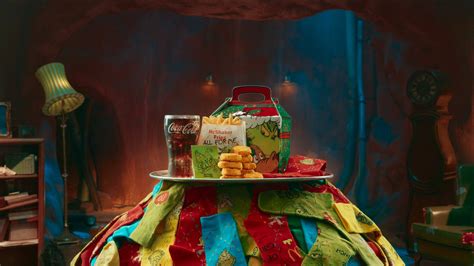 McDonald's The Grinch Meal features brand-new menu item. Take a look.