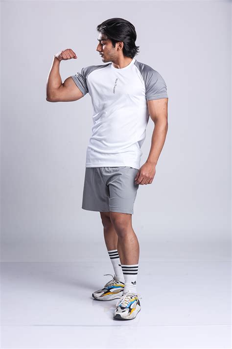 Active Two-Tone Gym T-Shirt - New Theory Clothing Sale
