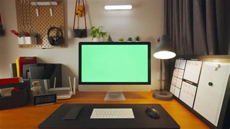 Zoom Out Computer Screen 的图像结果