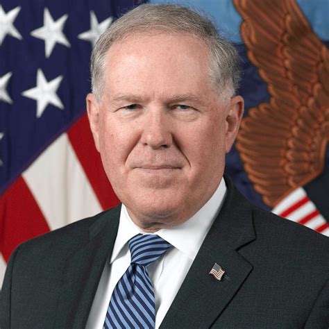 拜登时期空军部长公开批评赫格塞斯！肯德尔称“我无法在本届政府任职”