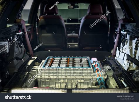 Lithium Battery Inside Car