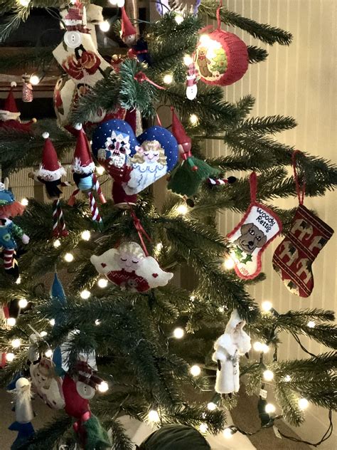 Image result for Christmas Crafts Tutorials