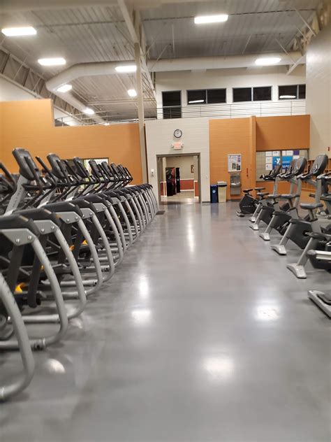 BETTENDORF FAMILY YMCA - Bettendorf IA - Hours, Directions, Reviews ...