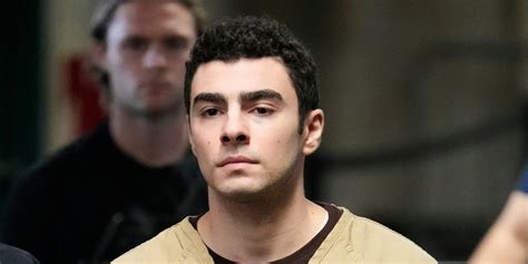 Luigi Mangione’s notes to self: ‘Pluck eyebrows,’ ‘Keep momentum, FBI ...