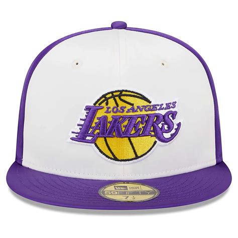 New Era Los Angeles Lakers Throwback Satin 59FIFTY Fitted Hat | Academy