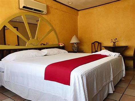 HOTEL BOUTIQUE ESMERALDA (Poza Rica) - Inn Reviews, Photos, Rate ...