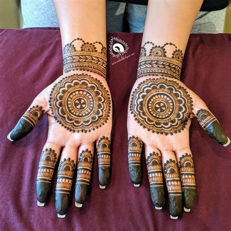 Simple Henna Hand Palm Designs