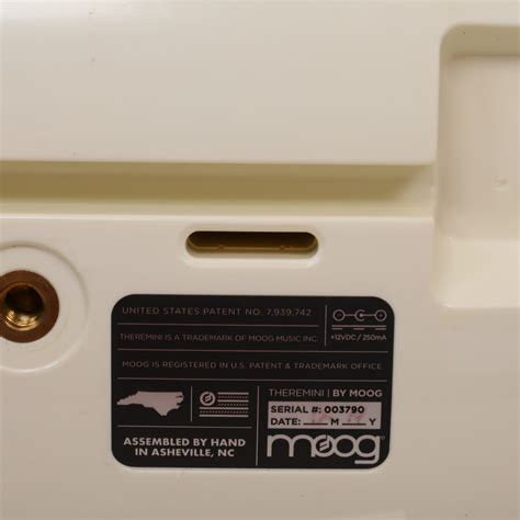 Moog Theremini Synthesizer Module Theremin - White