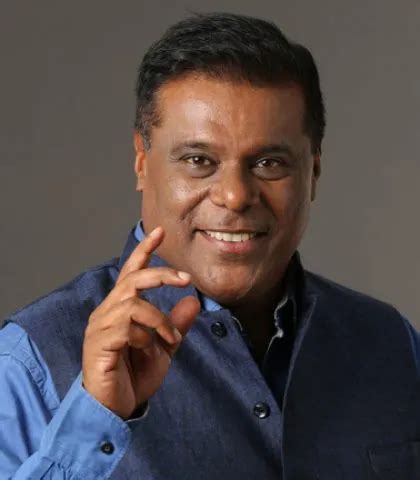 ঘটনাস্থলীত গীতানগৰ আৰক্ষী উপস্থিত হৈ আঘাতপ্ৰাপ্ত বাইক আৰোহীজনক গুৱাহাটী ...