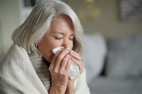 How Seniors Can Prevent Catching a Cold | True Connection Communities