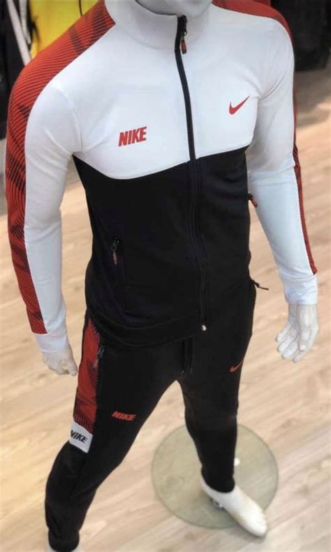 Nike ropa deportiva hombre online