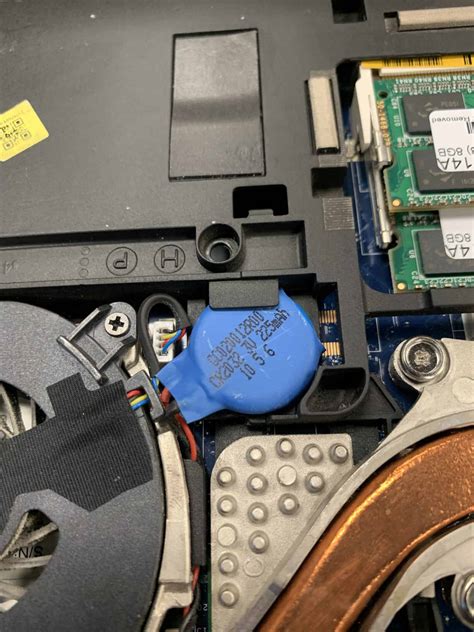 Changing the CMOS Battery in Your Laptop - GadgetMates Help