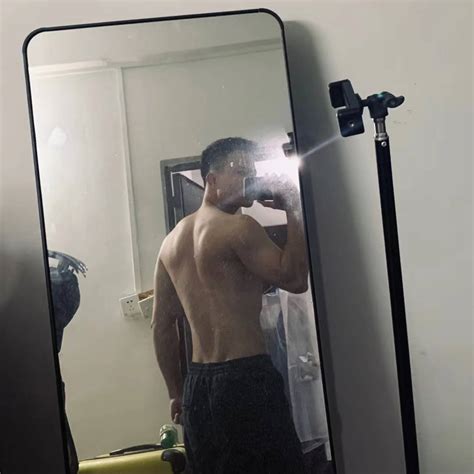 【美食捕手】鸡蛋和香蕉！曼谷最受欢迎的街头美食--Rotti Lady