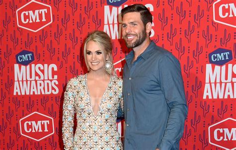 Mike Fisher And Carrie Underwood Divorce