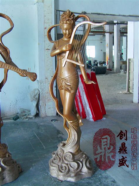 力量不锈钢雕塑_玻璃钢雕塑_不锈钢雕塑_曲阳县千硕雕塑有限公司