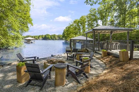 Memorial Day Weekend at Lake Norman: Stay and Relax with Lake Norman ...