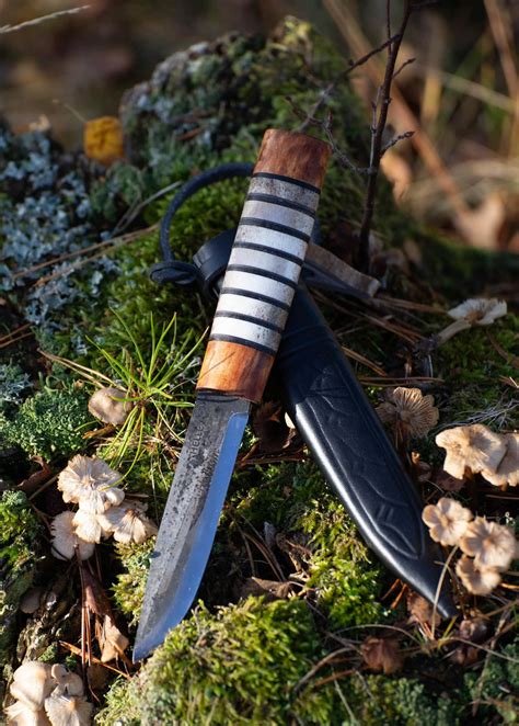 The 1,000+ Year Old Viking Knife Design By Helle Knives Of Norway