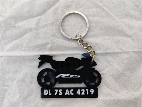 Bike Shape Number Plate Keychain - VS13 - Yamaha R15 Key Chain; Wisholize
