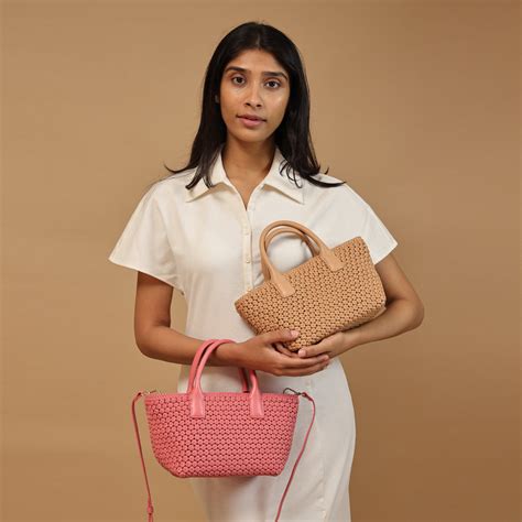 Buy Women Leather Handbags Online - Calonge