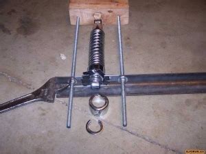 Homemade Motorcycle Shock Spring Compressor 的图像结果