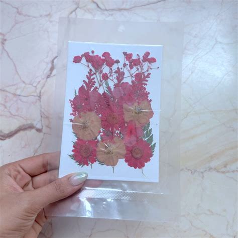 Pressed Flowers - RED