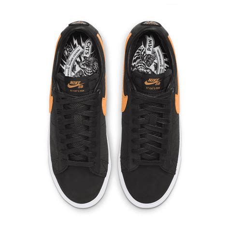 Nike SB Zoom Blazer Low GT Cats Paw Saloon - AV3028-001 Raffles and ...