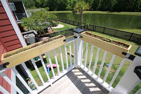 Deck Rail planter - Printable PDF Woodworking Plans - CharlestonCrafted