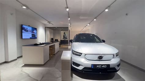 Automotive - First Impression