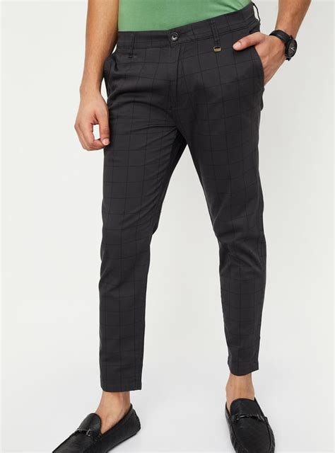 Buy Men Checked Carrot Fit Chinos Online at just Rs. 1299.0 ...