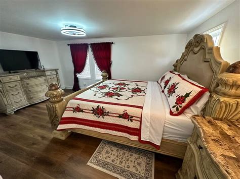 Transylvania House! 5 bed 3 bath spacious property - Houses for Rent in ...