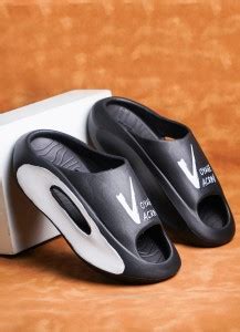 Hitway Men Slides - Buy Hitway Men Slides Online at Best Price - Shop ...