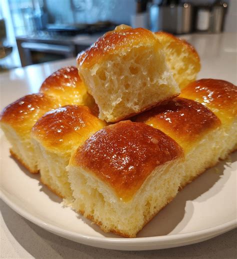 Thanksgiving Dinner Rolls: 7 Steps to Pure Comfort