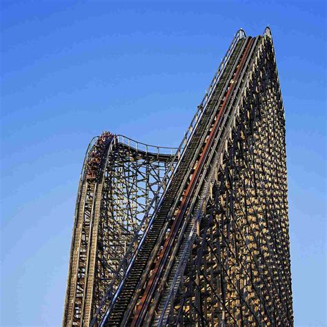The 10 Best Wooden Roller Coasters in America